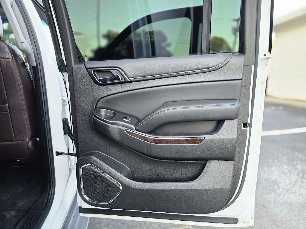 2016 GMC Yukon Image 30