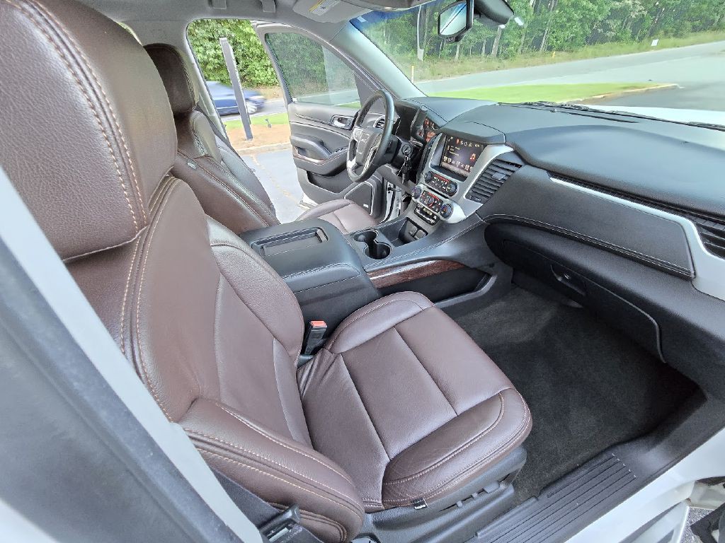 2016 GMC Yukon Image 33