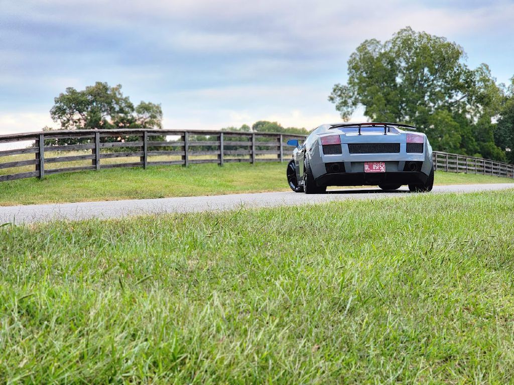 2004 Lamborghini Gallardo Image 10