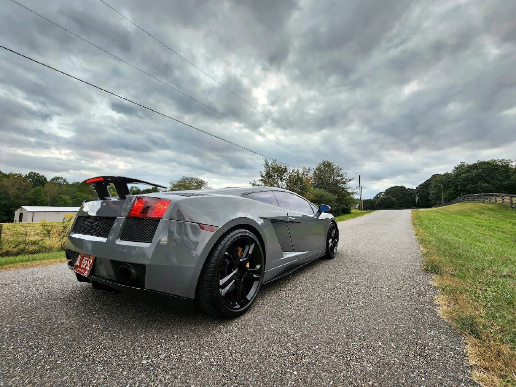 2004 Lamborghini Gallardo Image 13