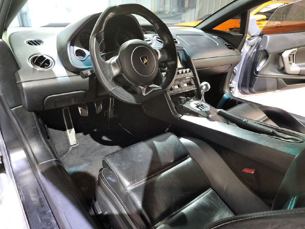 2004 Lamborghini Gallardo Image 33