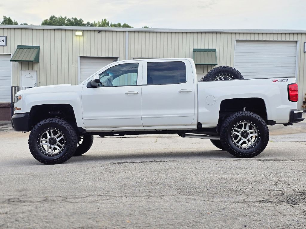2018 Chevrolet Silverado 1500 Image 3