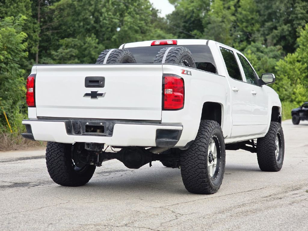 2018 Chevrolet Silverado 1500 Image 9