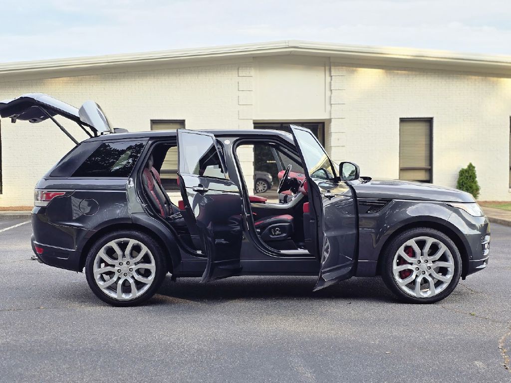 2017 Land Rover Range Rover Sport Image 23