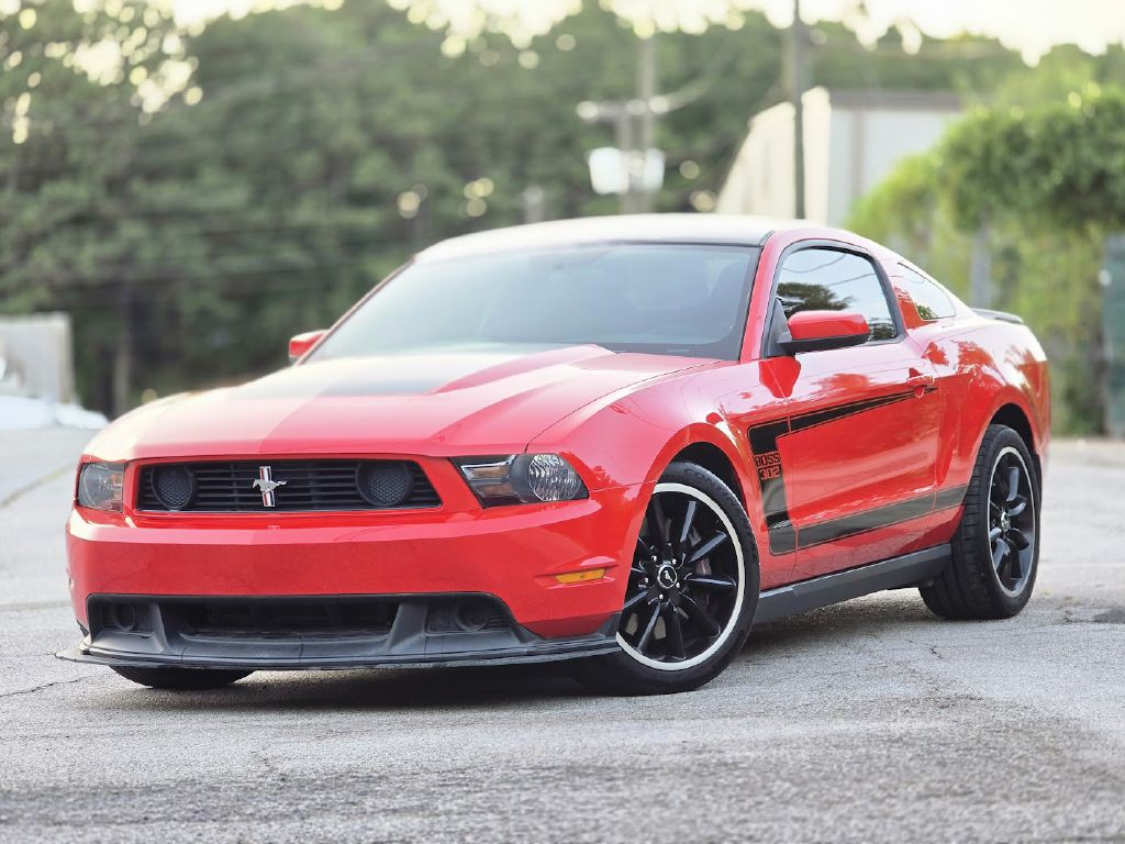 2012 Ford Mustang Image 2
