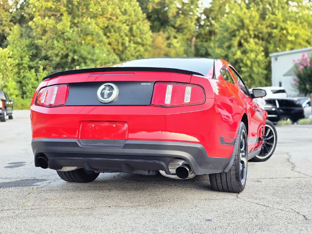 2012 Ford Mustang Image 4