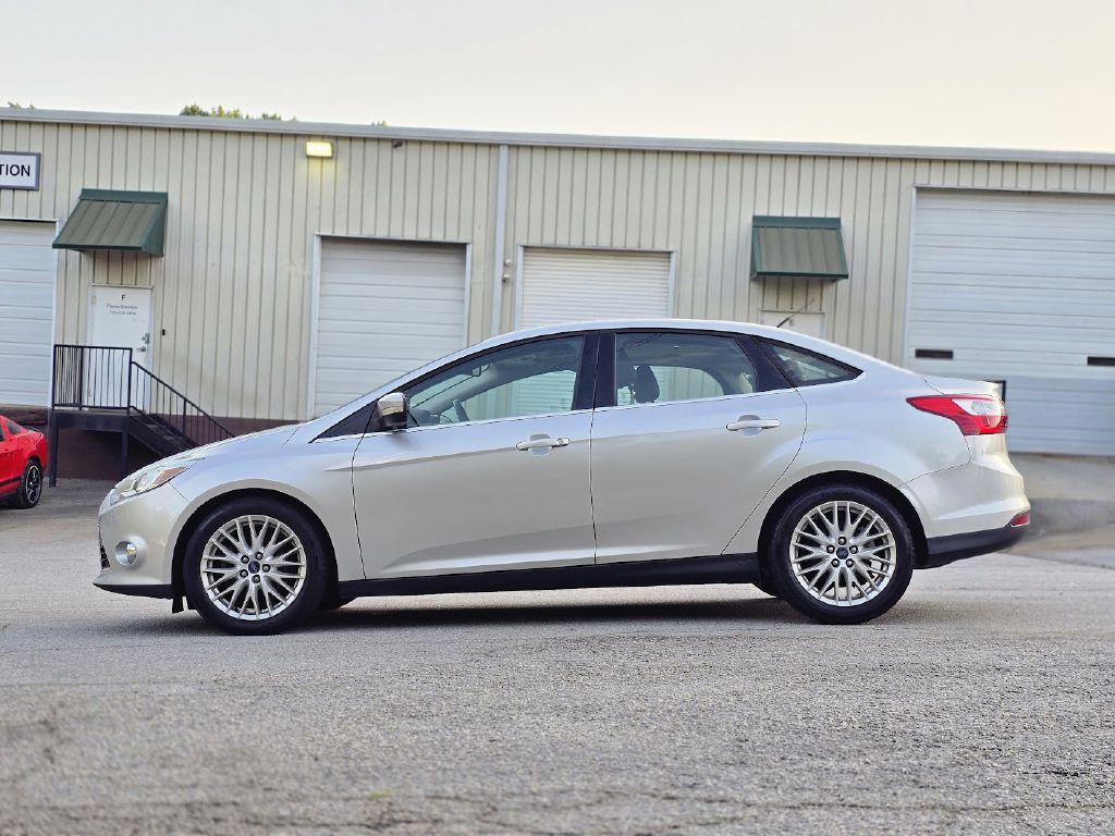 2012 Ford Focus Image 4
