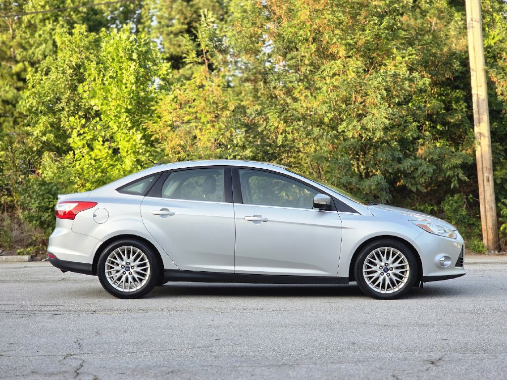 2012 Ford Focus Image 10