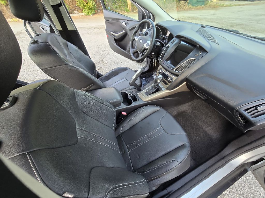 2012 Ford Focus Image 25