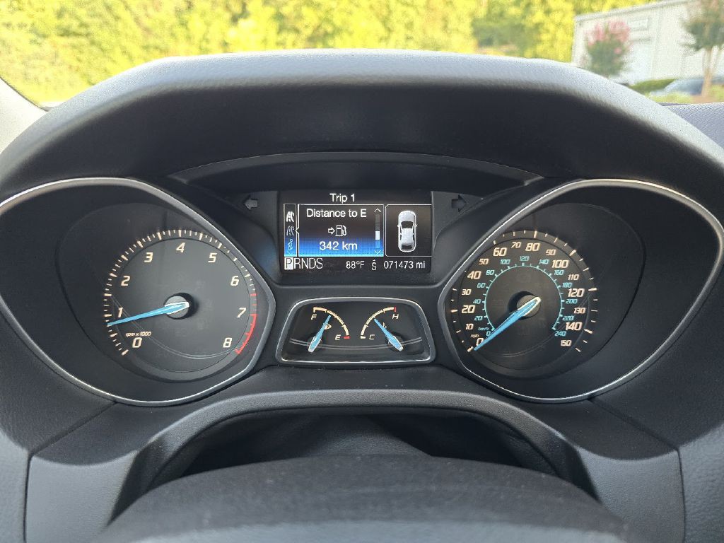 2012 Ford Focus Image 35