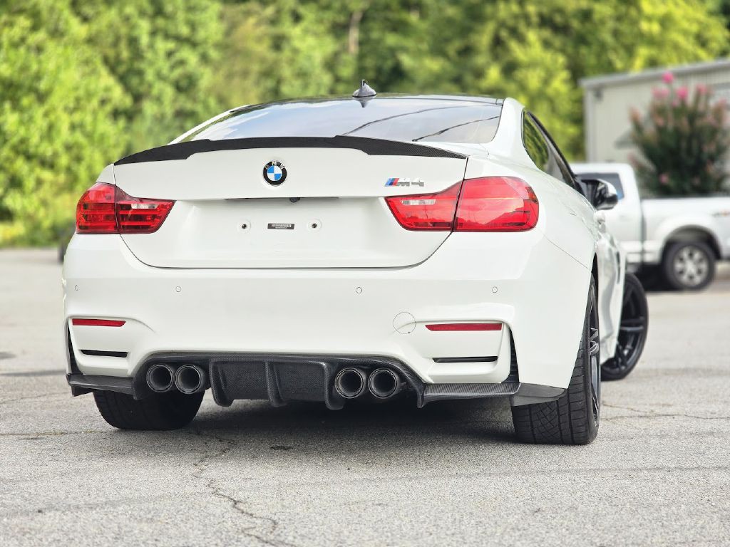 2016 BMW M4 Image 6