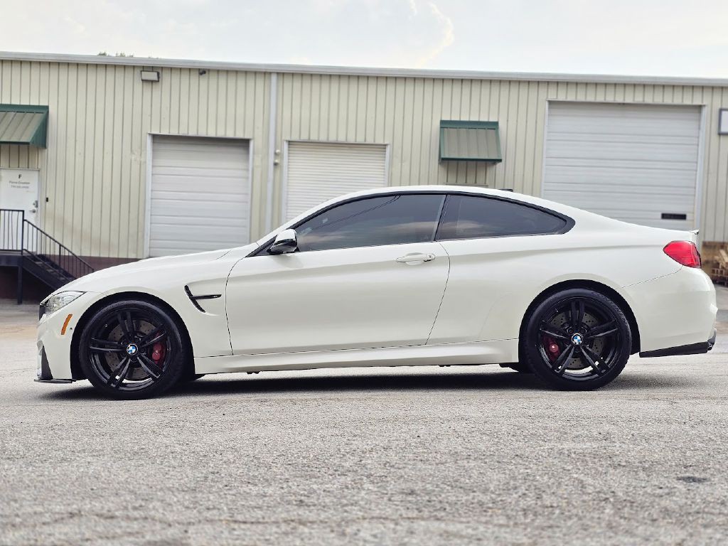 2016 BMW M4 Image 7