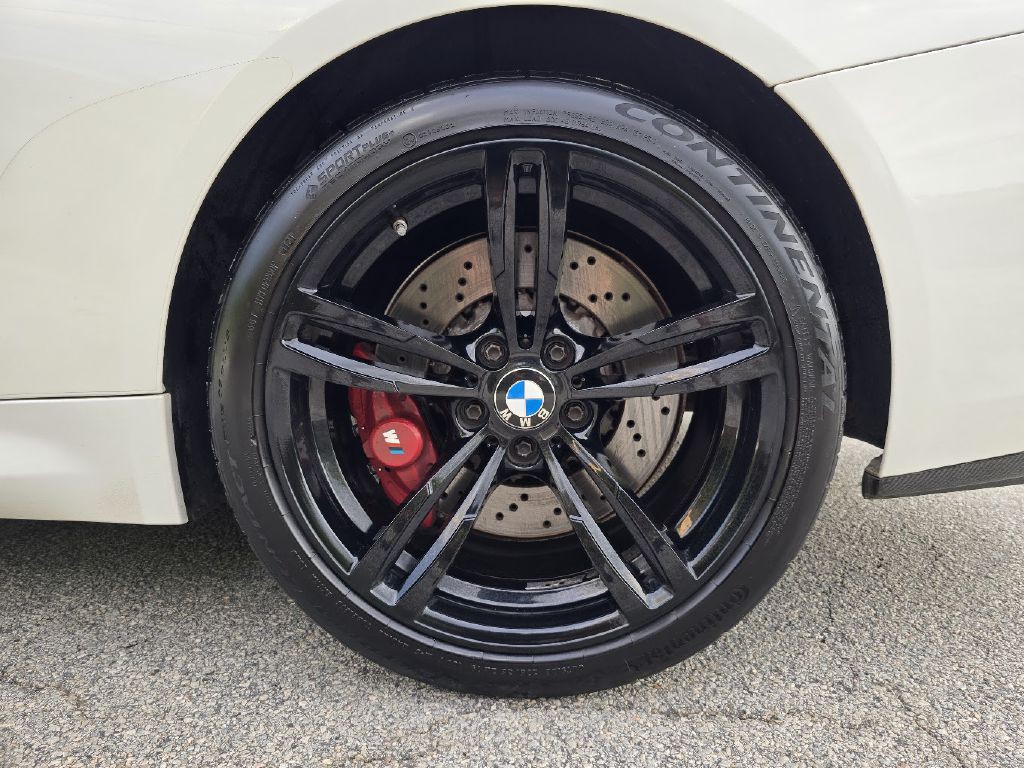 2016 BMW M4 Image 19