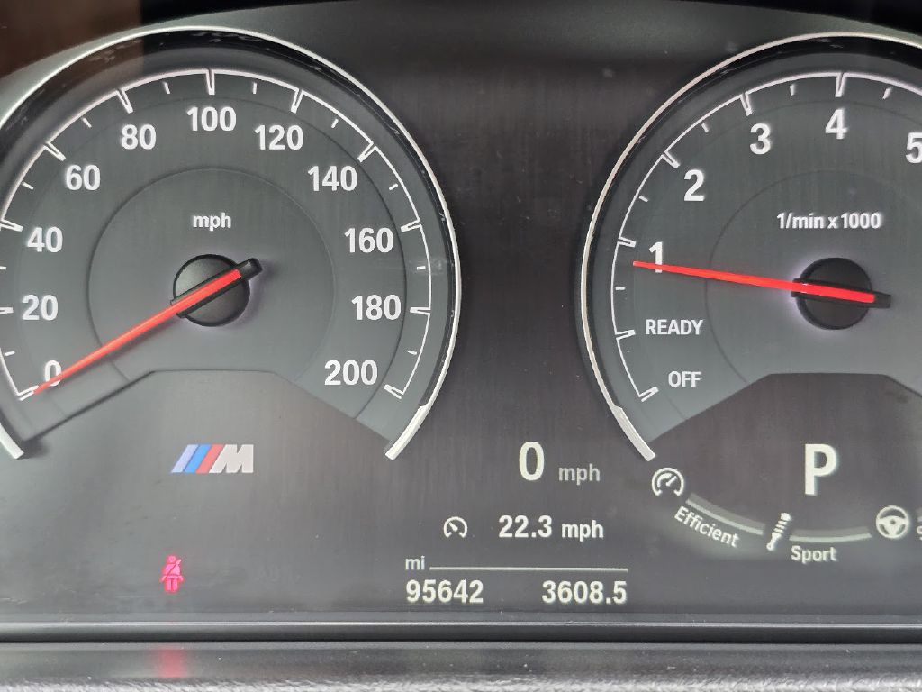 2016 BMW M4 Image 39