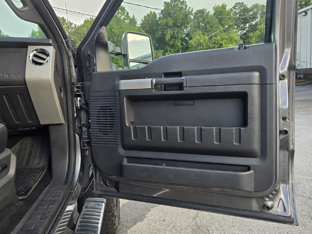 2013 Ford F-250 Image 26