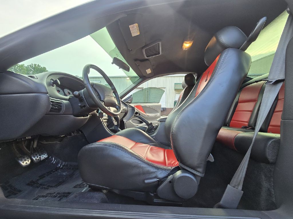 2003 Ford Mustang Image 31