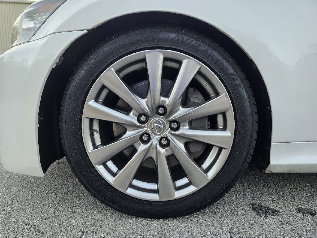 2013 Lexus GS Image 19