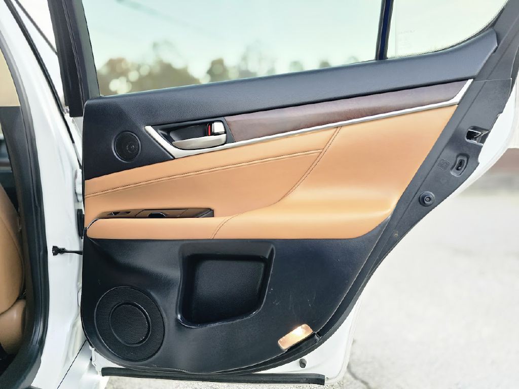 2013 Lexus GS Image 34