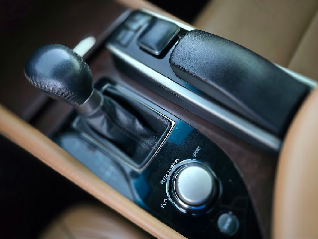 2013 Lexus GS Image 37