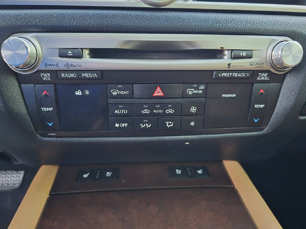 2013 Lexus GS Image 38