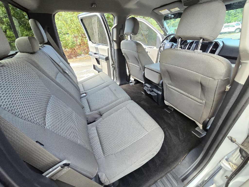 2015 Ford F-150 Image 24