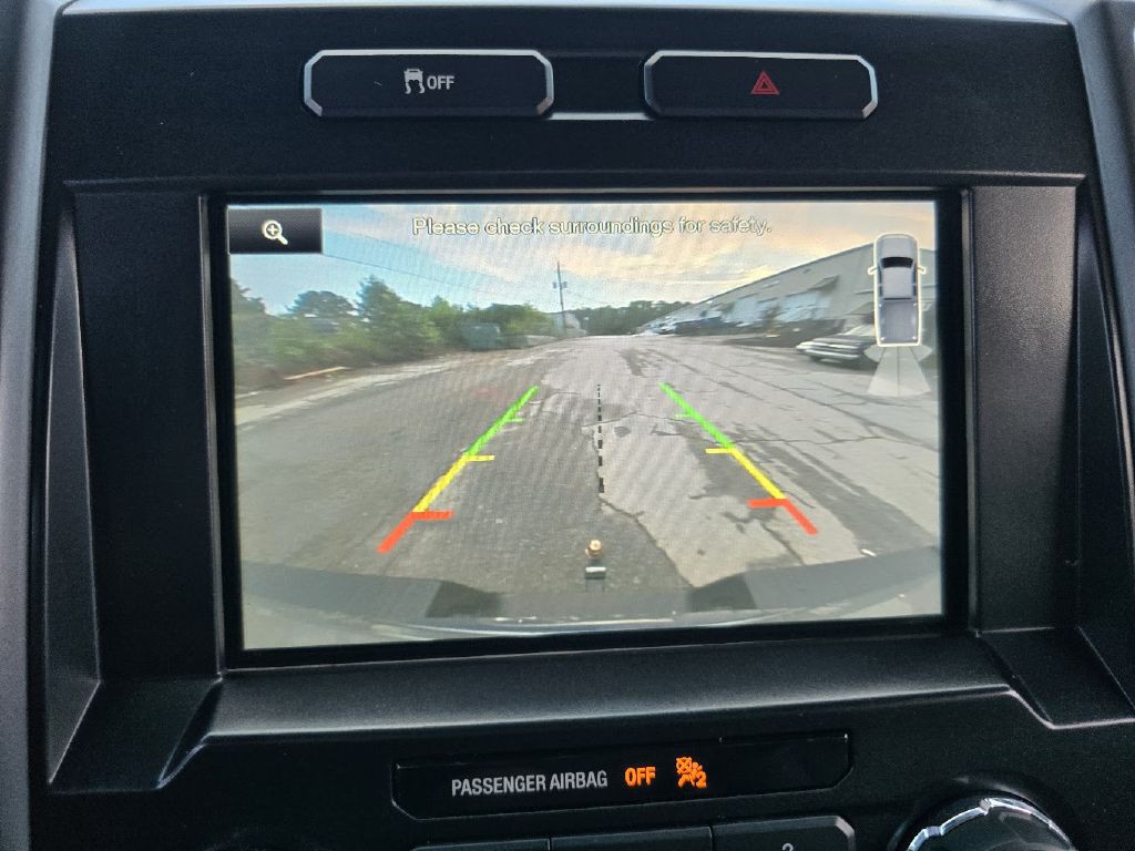 2015 Ford F-150 Image 32