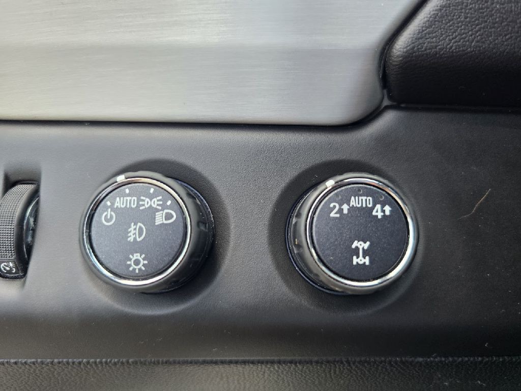 2017 GMC Yukon Image 35