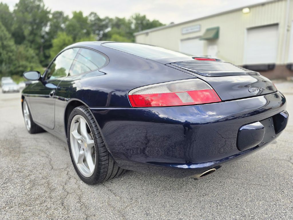 2003 Porsche 911 Image 6