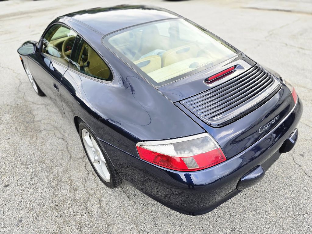 2003 Porsche 911 Image 7