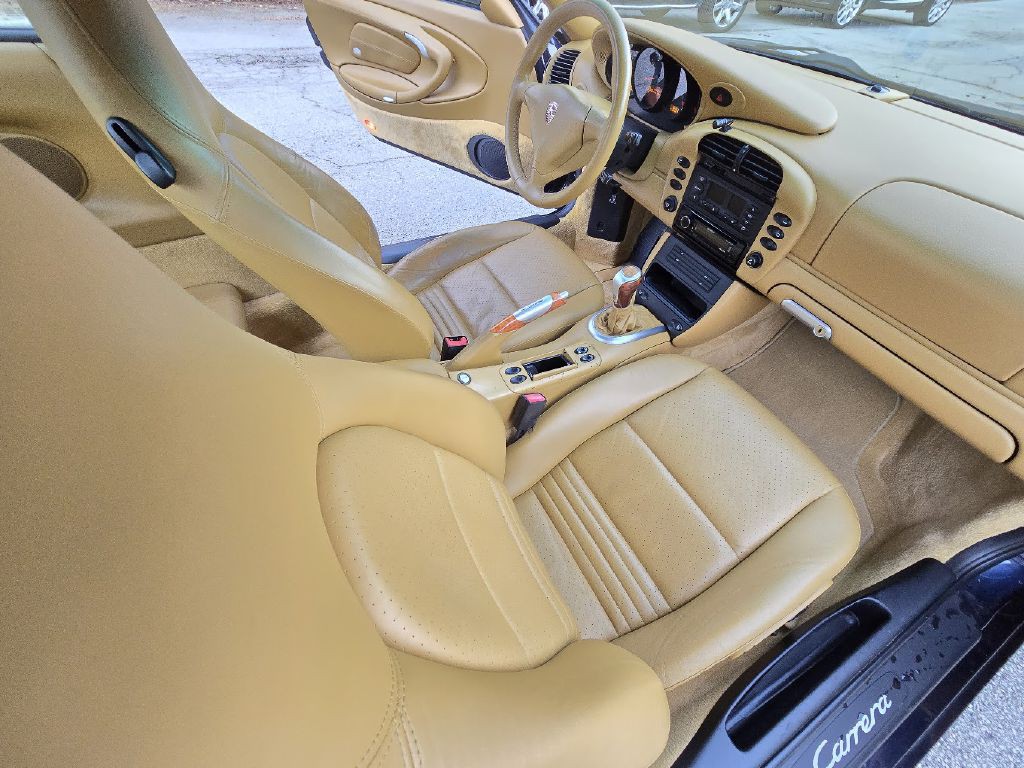 2003 Porsche 911 Image 27