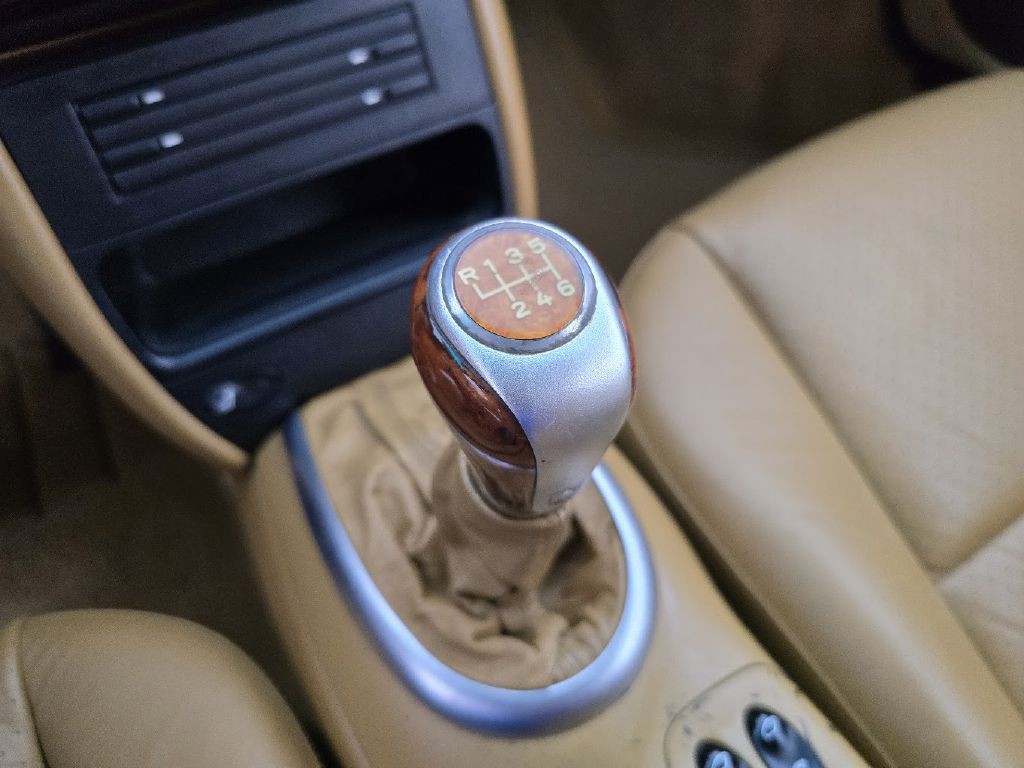 2003 Porsche 911 Image 33