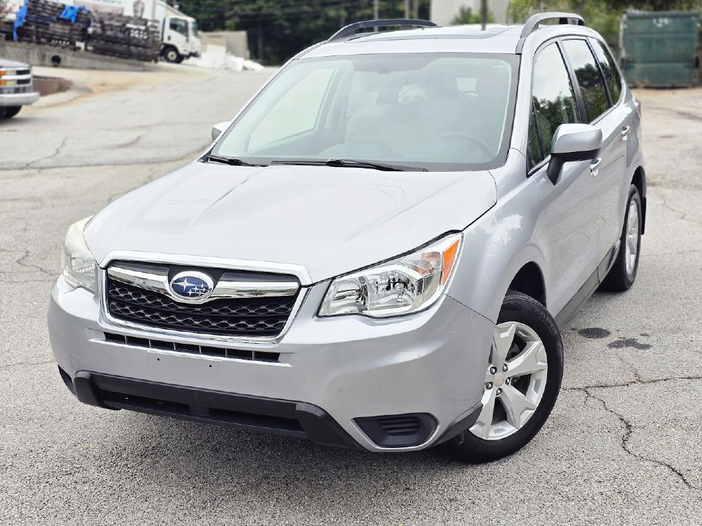 2015 Subaru Forester Image 2