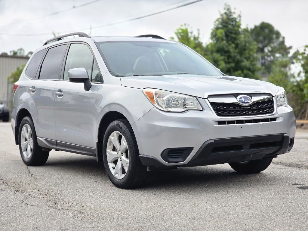2015 Subaru Forester Image 10