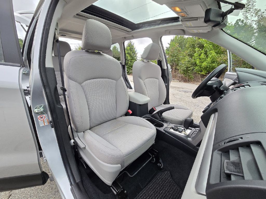 2015 Subaru Forester Image 28