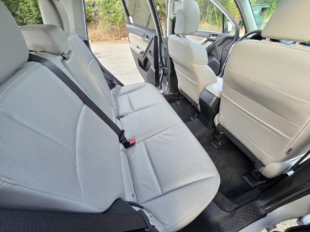 2015 Subaru Forester Image 21