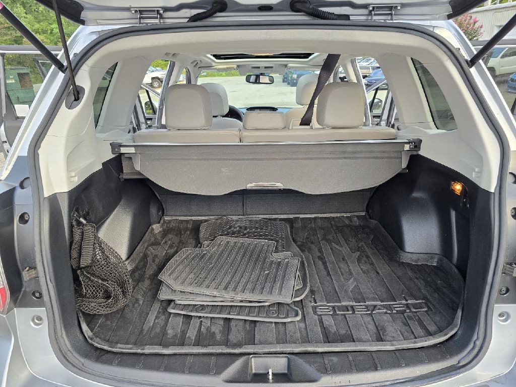 2015 Subaru Forester Image 24