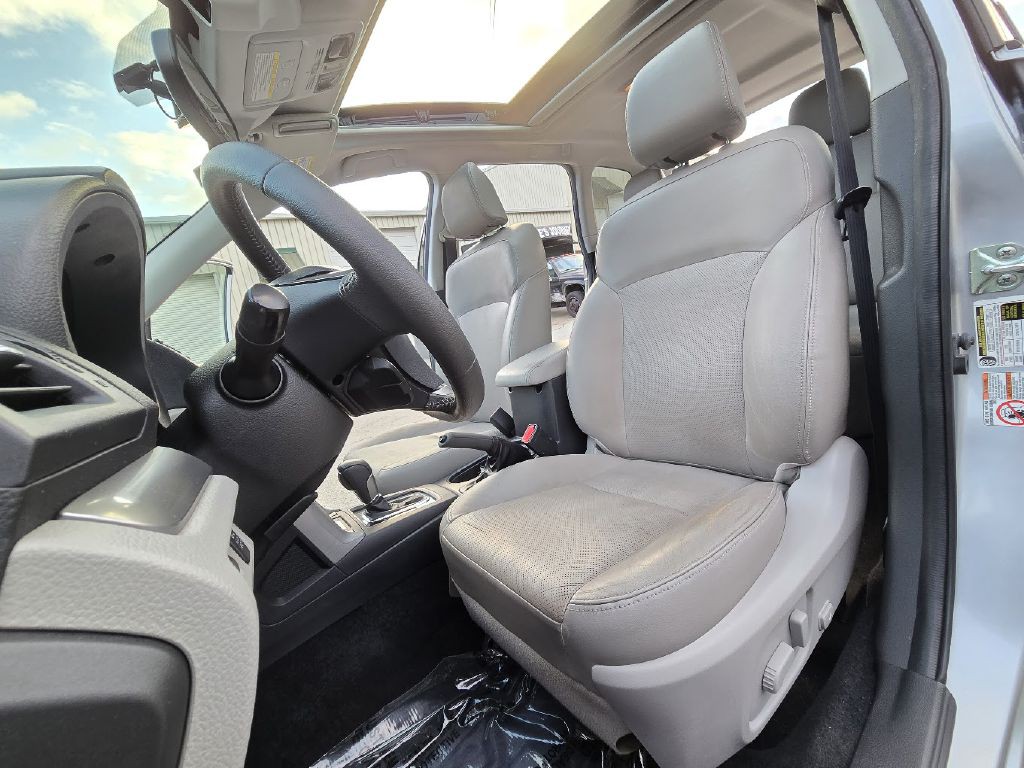 2015 Subaru Forester Image 28