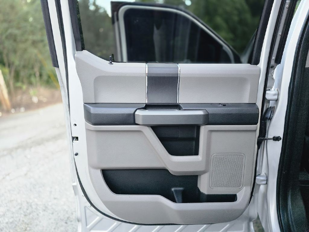 2016 Ford F-150 Image 26
