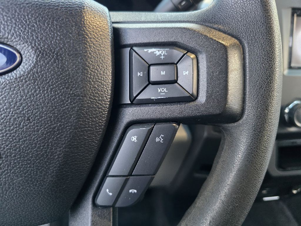 2016 Ford F-150 Image 32