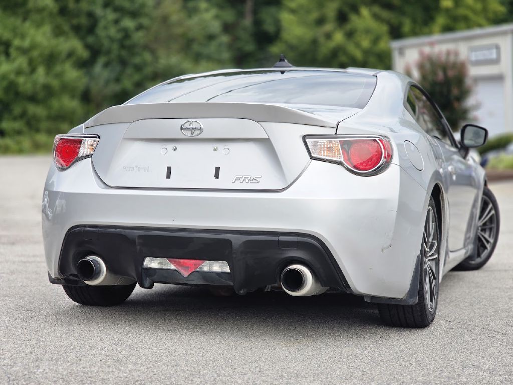 2013 Scion FR-S Image 4