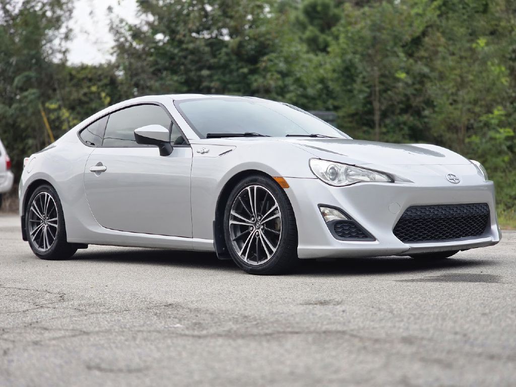 2013 Scion FR-S Image 12