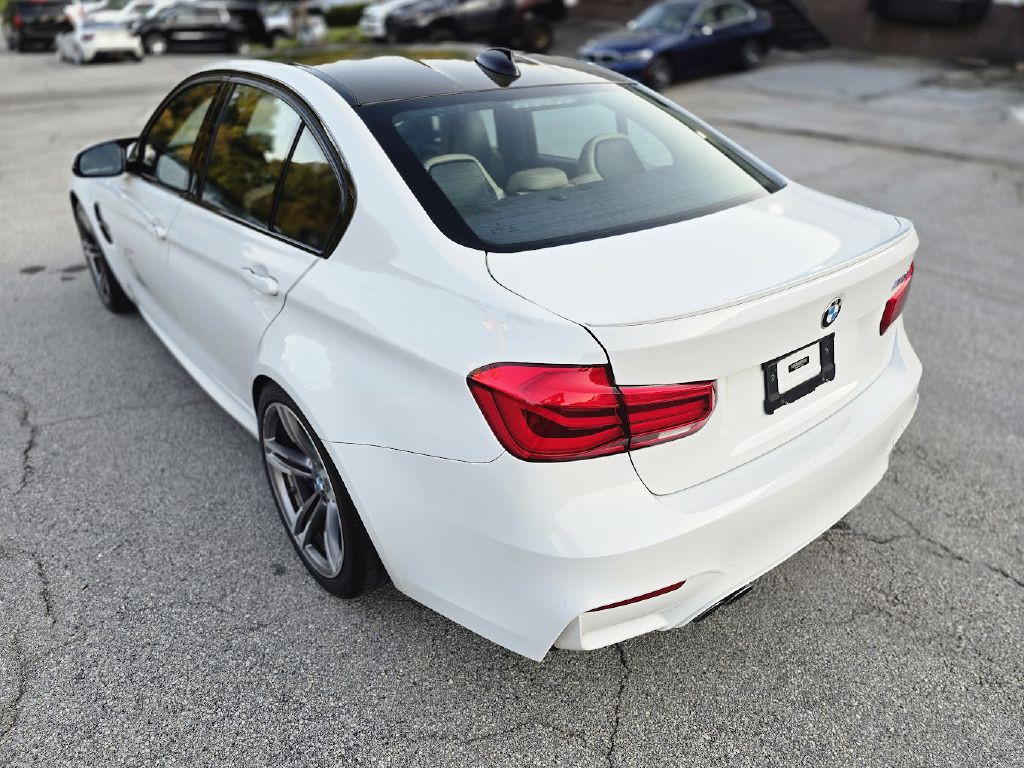 2018 BMW M3 Image 9