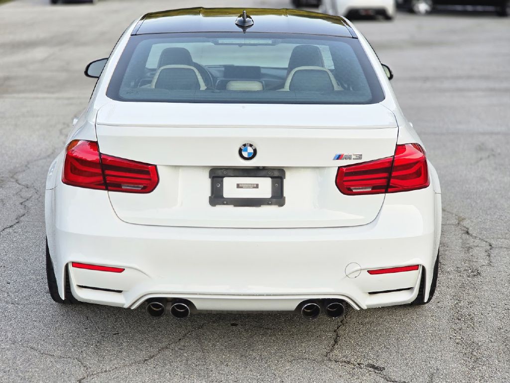 2018 BMW M3 Image 11