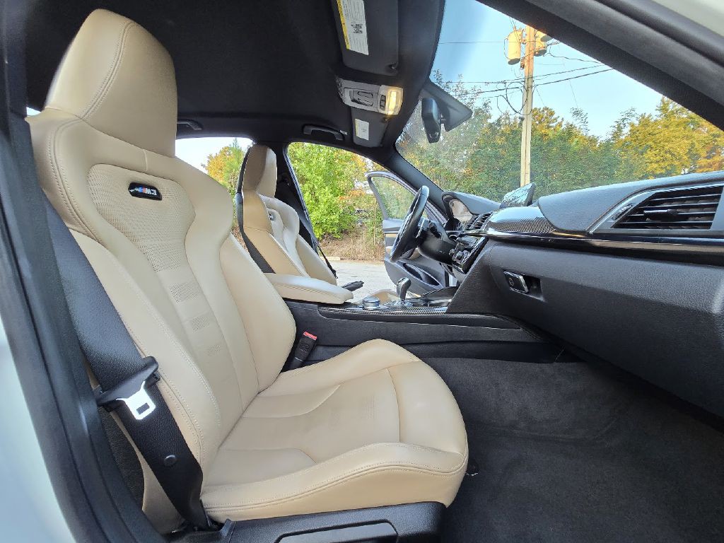 2018 BMW M3 Image 25