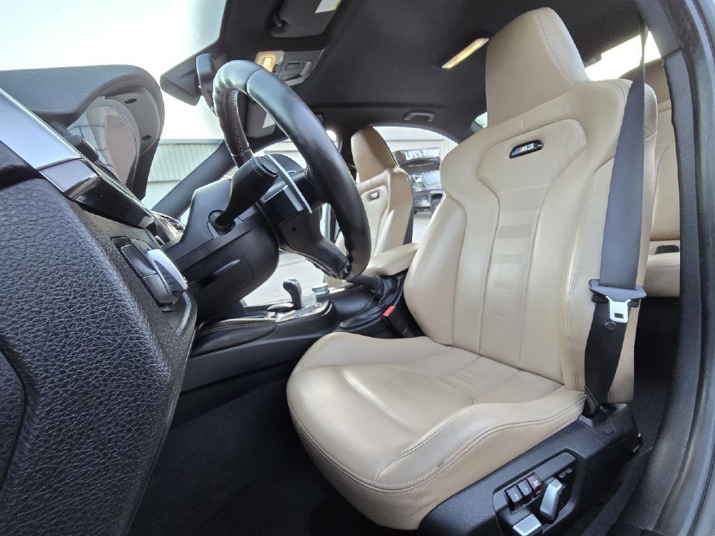 2018 BMW M3 Image 36