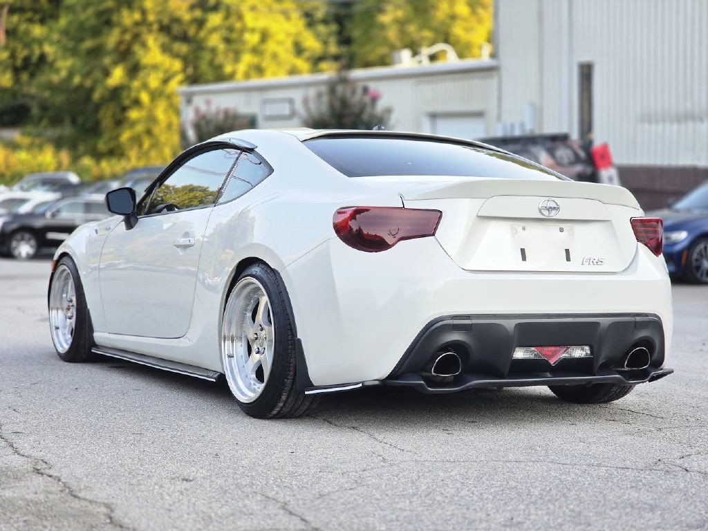 2013 Scion FR-S Image 6