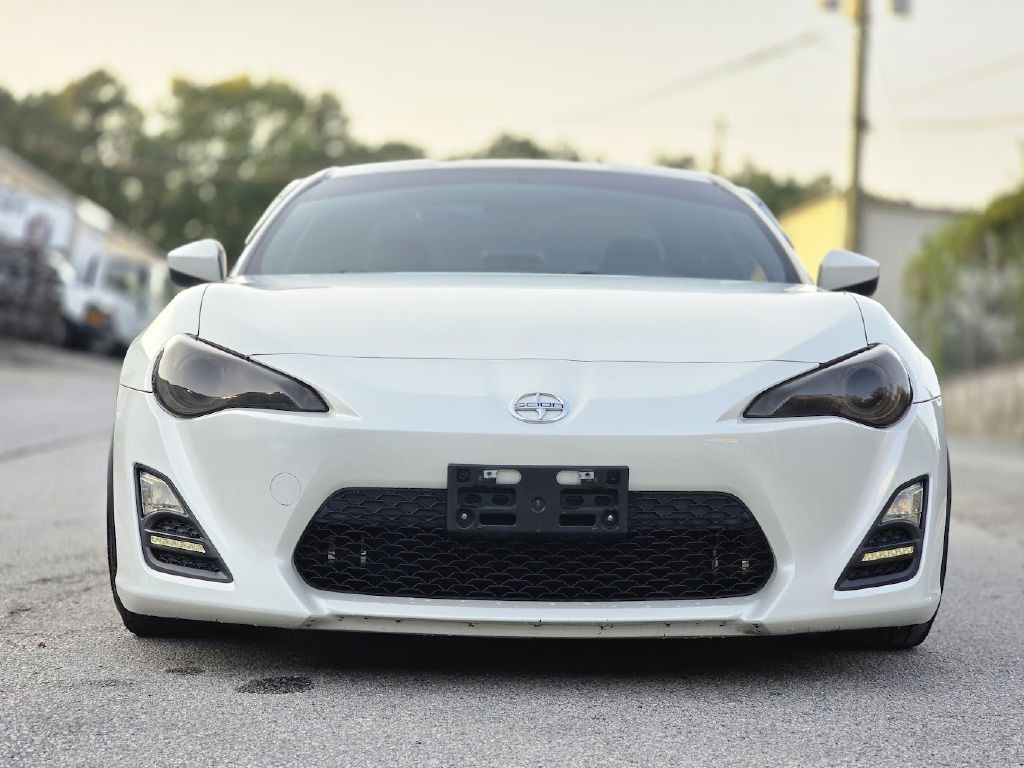2013 Scion FR-S Image 18