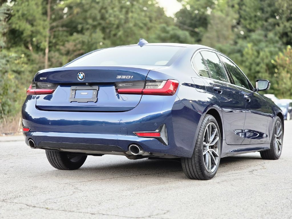 2019 BMW 3 Series Image 9