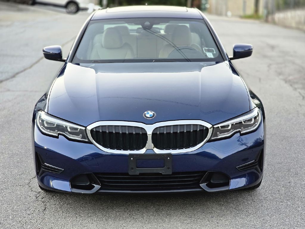 2019 BMW 3 Series Image 17