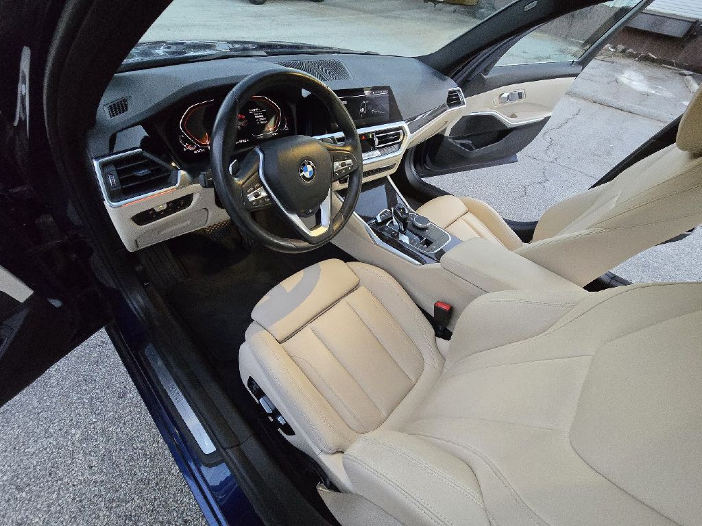 2019 BMW 3 Series Image 23